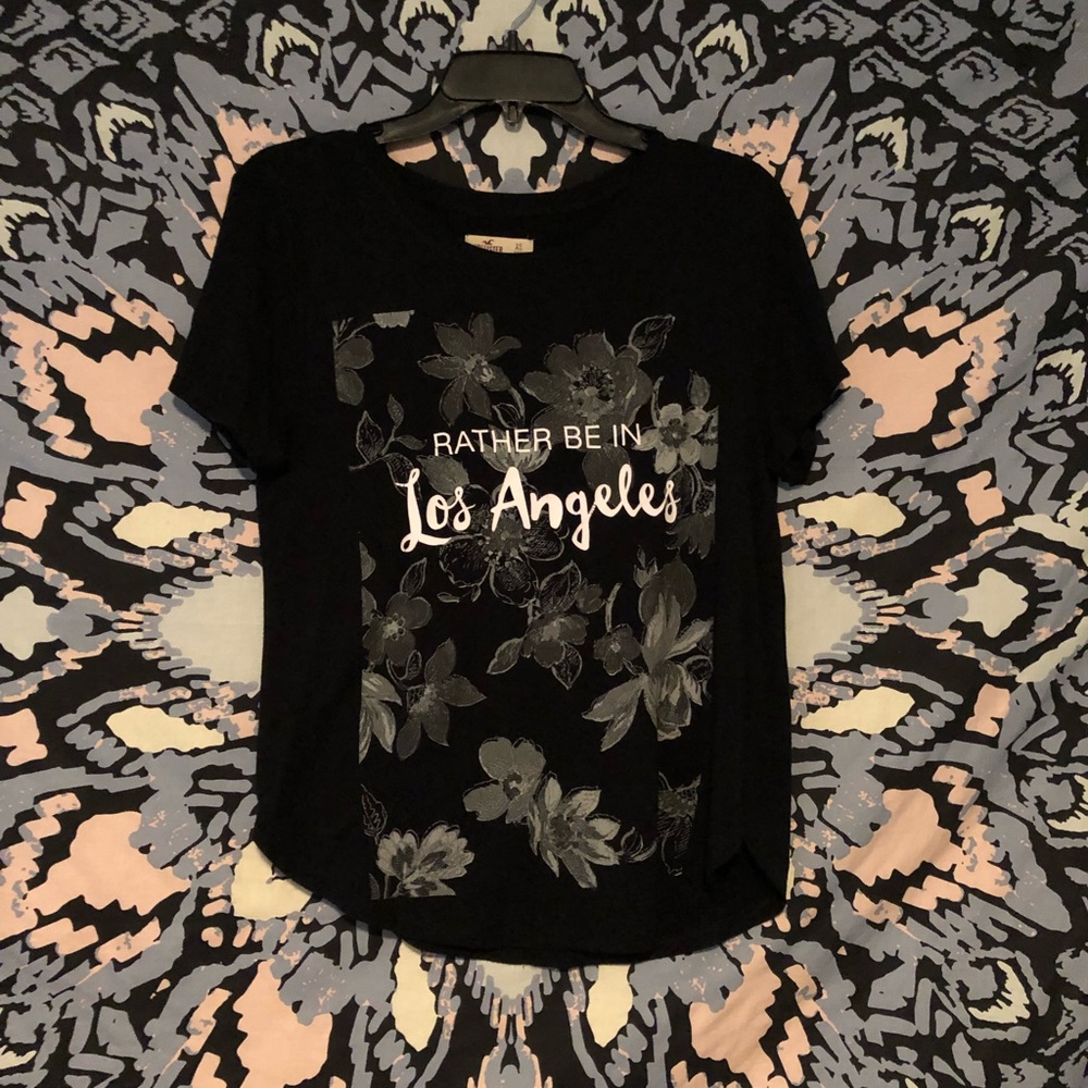 Hollister black short sleeve shirt size XS
